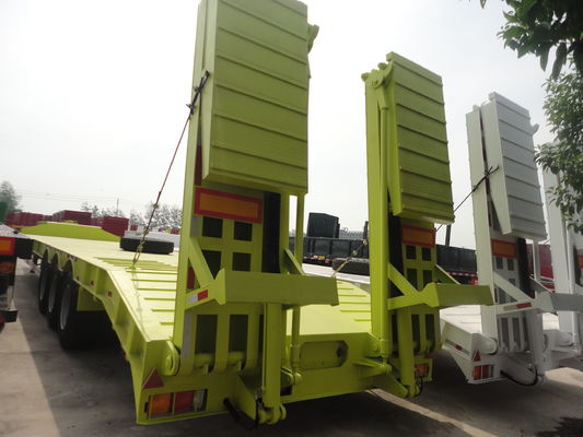 CIMC HUAJUN 3 アクセル 重荷低床半トレーラー